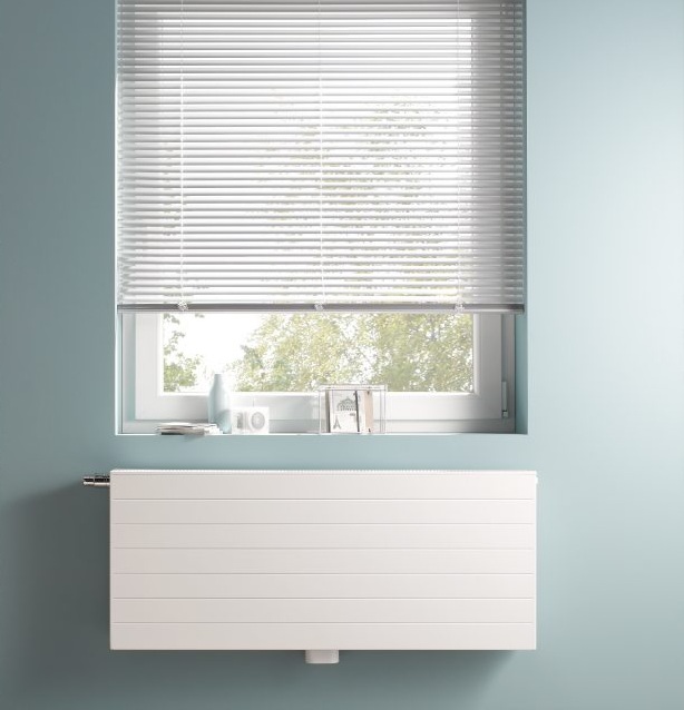 Kermi x2 Heizkörper Line Vplus Typ 33 H: 40,5 L: 200,5cm weiß, rechts PLP330402001R1K