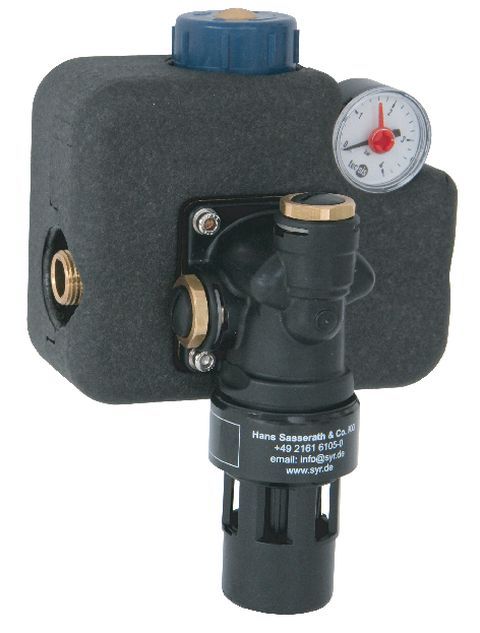 SYR Systemtrenner 6625, STBA 600 mit Druckminderer und Manometer, Anschlussverschraubungen DN 15 6625.15.006