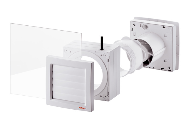 Maico Fenstereinbausatz FE 100/1 AP mit selbsttätiger Außenklappe 0093.0499