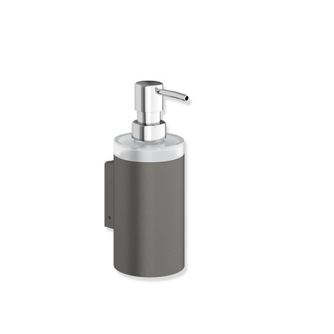 HEWI Seifenspender mit Halter System 900, Halter Edelstahl, Seifenspender Kristallglas, Pumpenkopf verchromt, H: 180mm, dunkelgrau perlglimmer tiefmatt 900.06.00060 SC