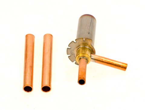 Bosch / Buderus Expansionsventil 1.3C-19 8738207290