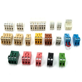 Vaillant Steckverbinder Set VWL 141-171/3 S VWL 35/4 S 230V 0020066202