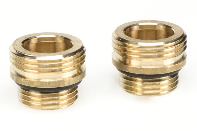 Resideo Reduzier-Doppelnippel für Heizkörperverschraubung, G 3/4 nach G 1/2'' VS3296A015